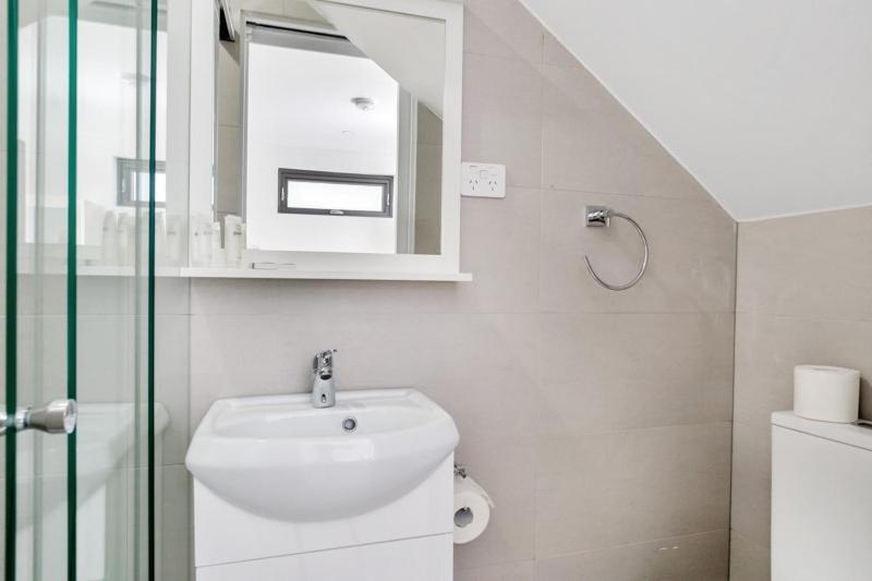 New Studio Apartment In Surry Hills Sydney Exterior foto